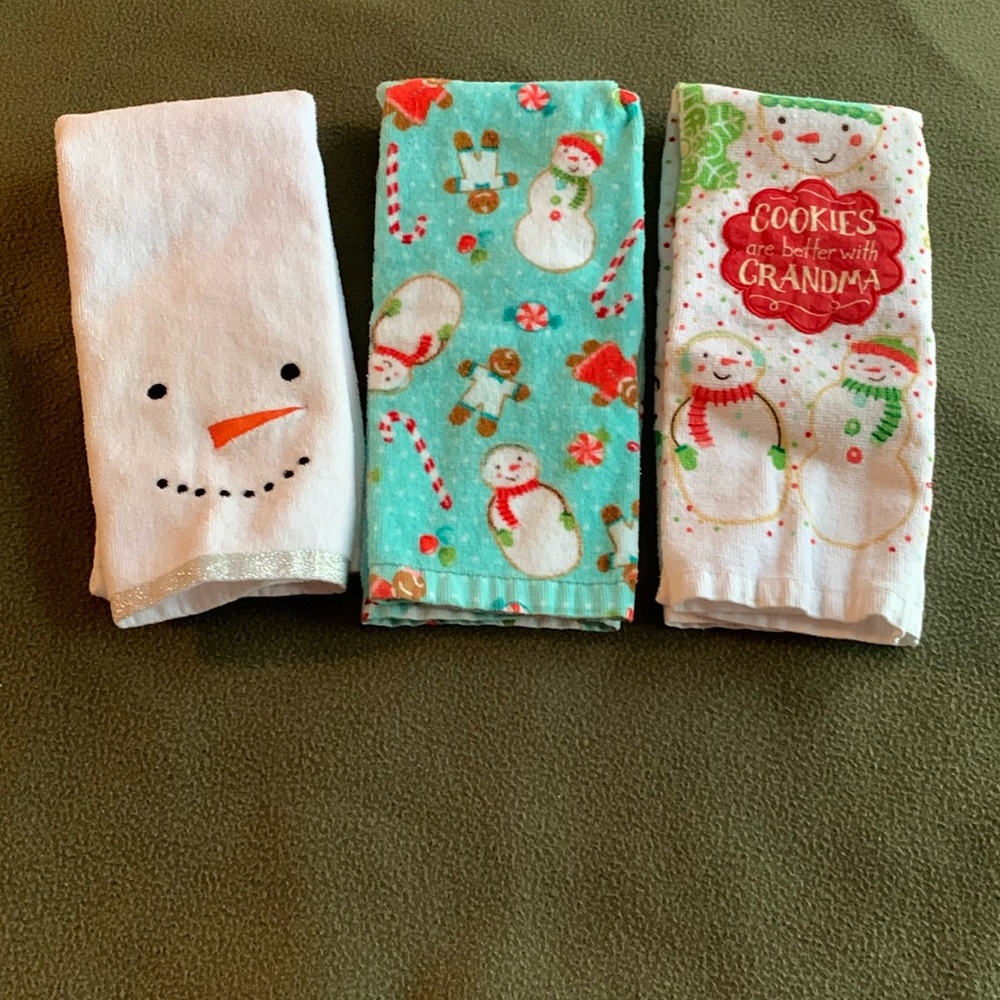 St. Nicolas Square Christmas dish towels. Set of 3. Approximately 16 1/2” x 25” - Picture 1 of 6